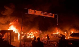 Pri izraelských útokoch na bojovníkov Hamasu prišli o život mnohé vnútorne vysídlené osoby