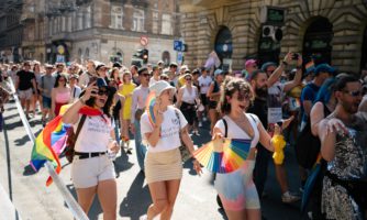 Viac ako 120 000 ľudí zo 73 krajín vyjadrilo podporu Budapešť Pride